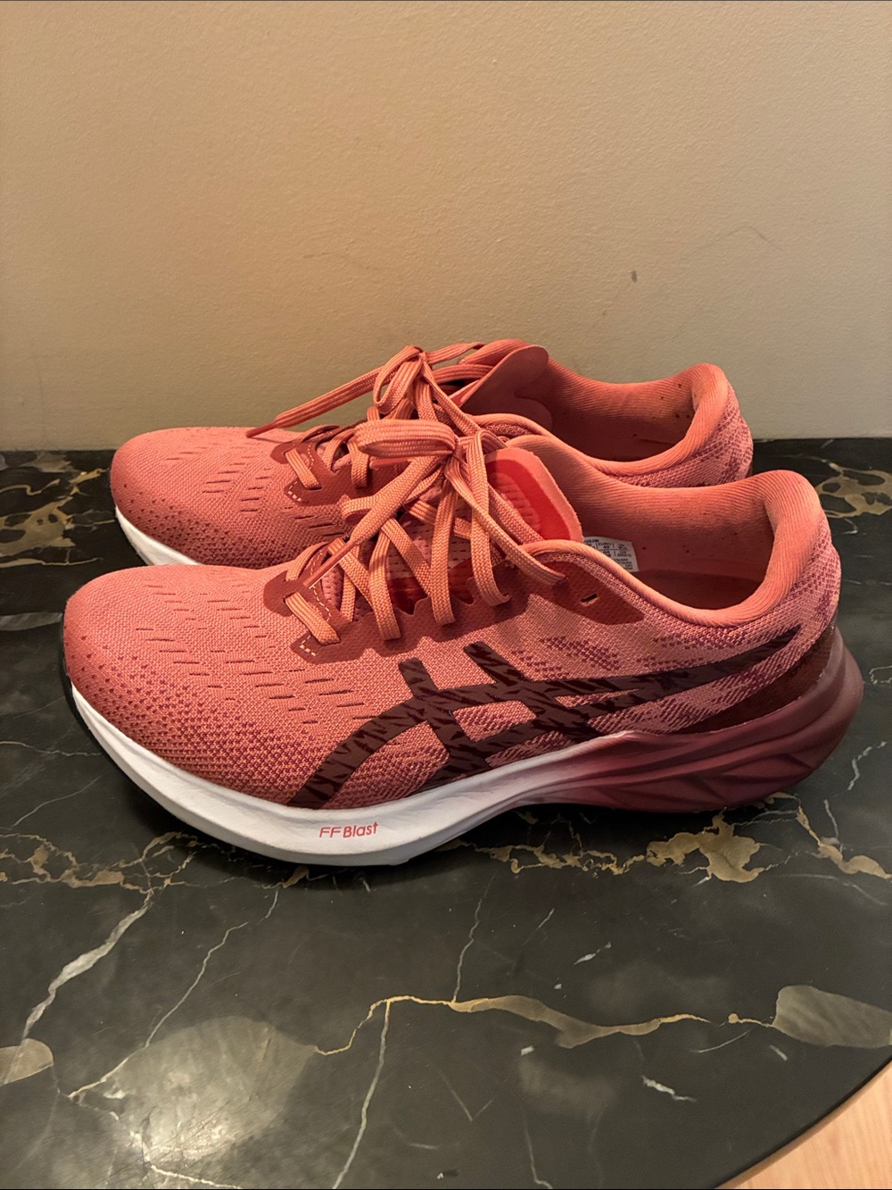 ASICS Light Red and White Women's Running Shoes with Burgundy Logo size 8.5